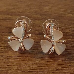 costume jewelry earrings